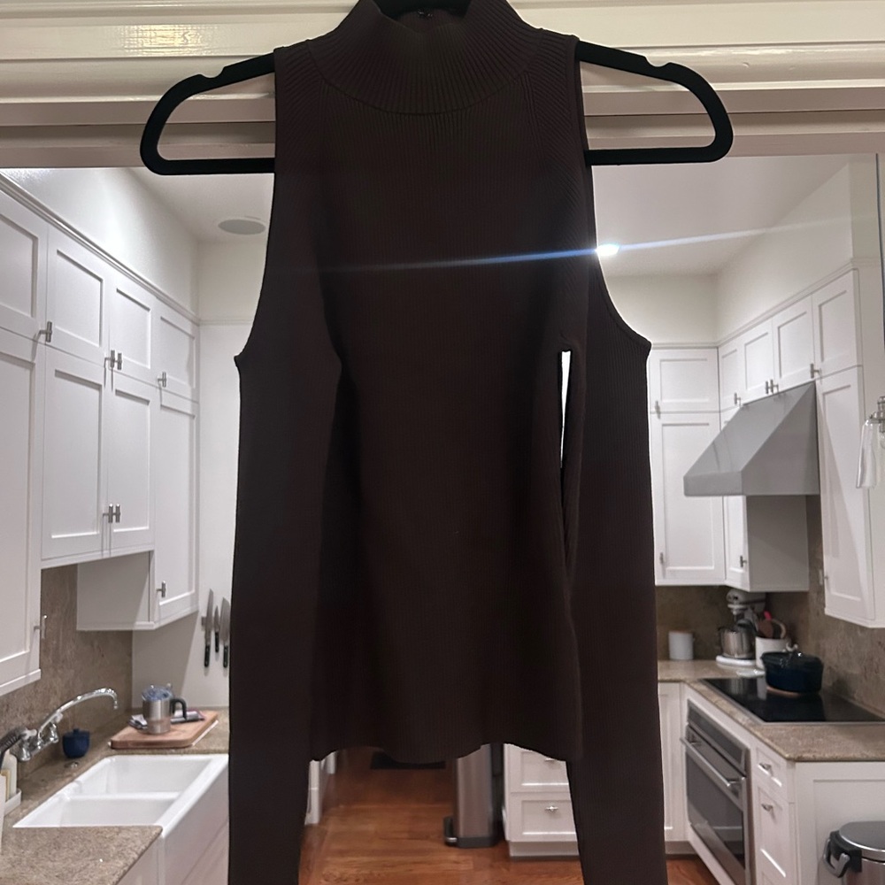 ASTR Cut Out Ribbed Top